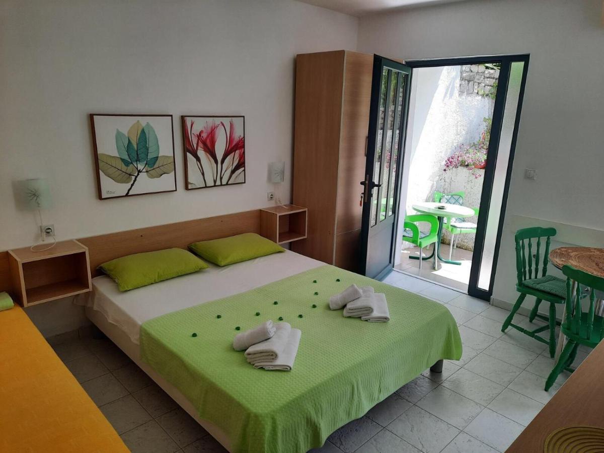 Apartments Milicevic Herceg Novi Eksteriør bilde