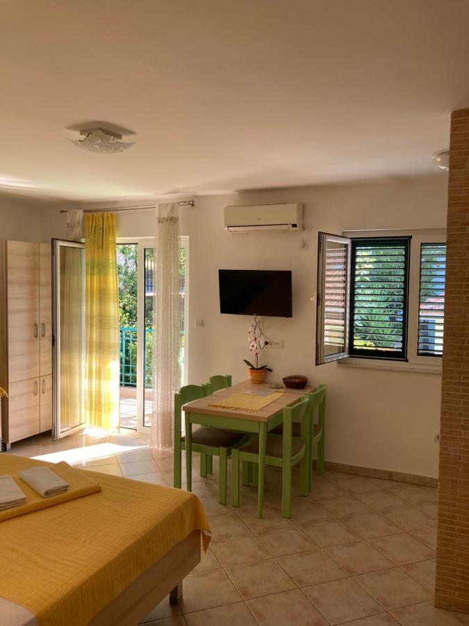 Apartments Milicevic Herceg Novi Eksteriør bilde