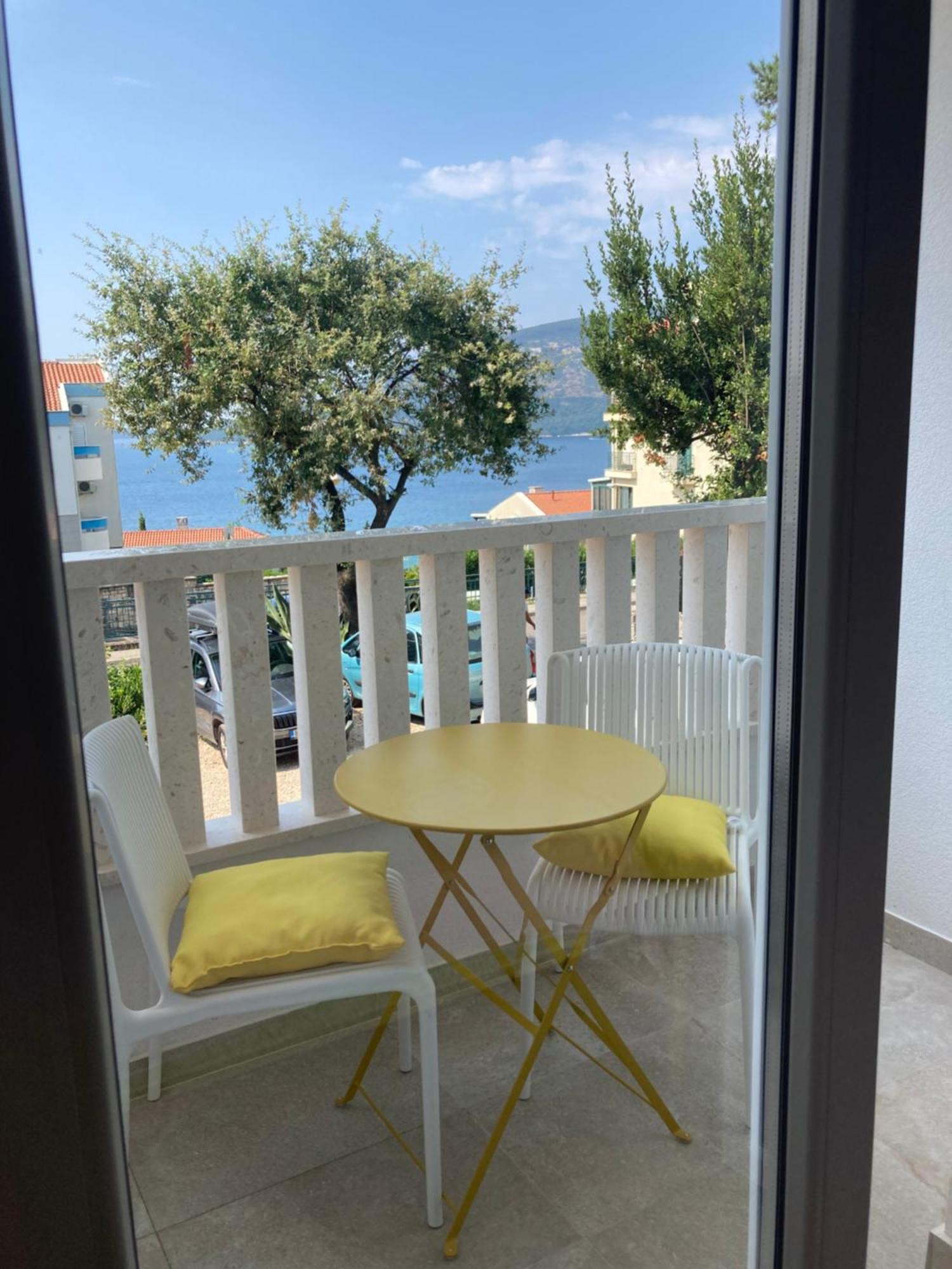 Apartments Milicevic Herceg Novi Eksteriør bilde